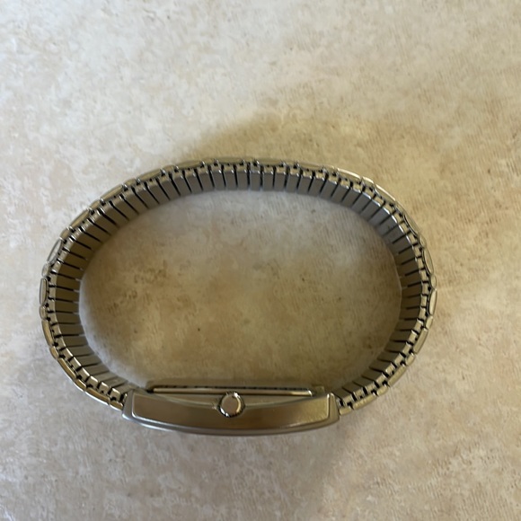 Armitron men battery water resistant 100ft stainless steel w/day - Picture 5 of 6